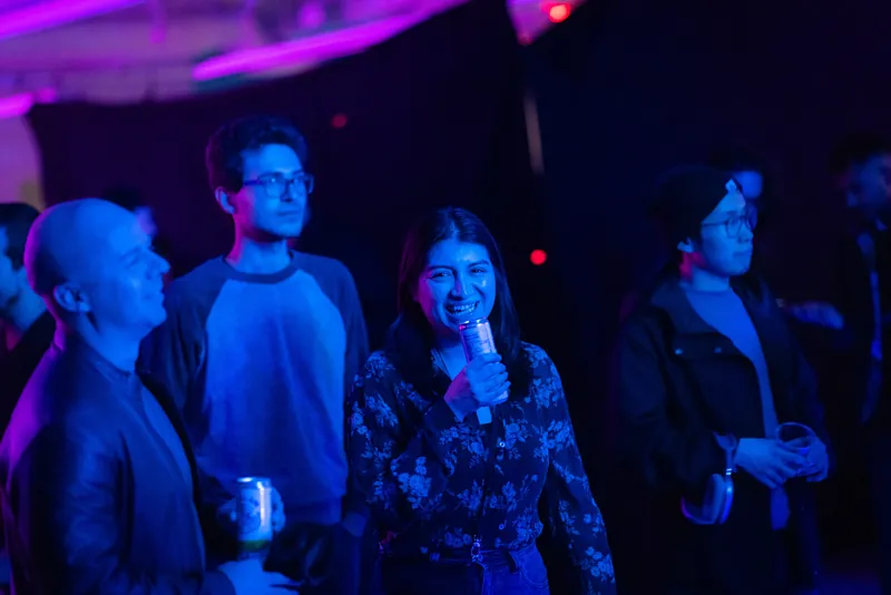 Synthesis: Vancouver AI Community Meetup Afterparty #NeurIPS — photo by Tristan Brand