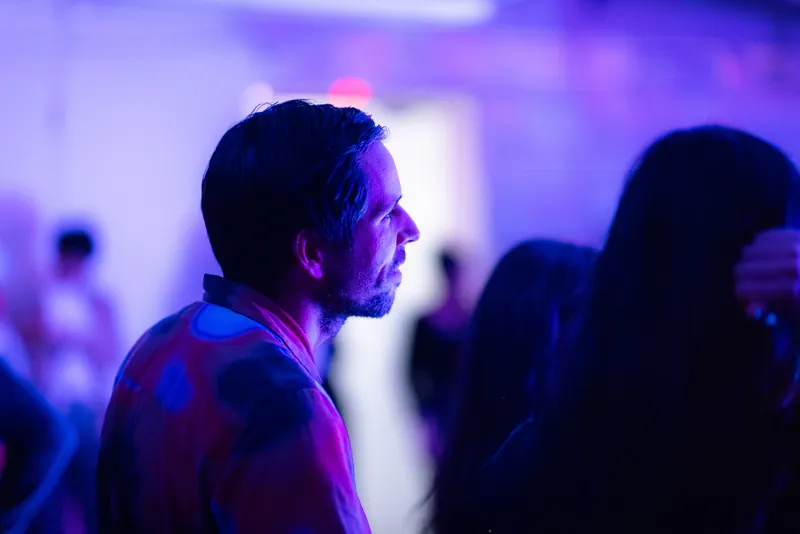 Synthesis: Vancouver AI Community Meetup Afterparty #NeurIPS — photo by Tristan Brand