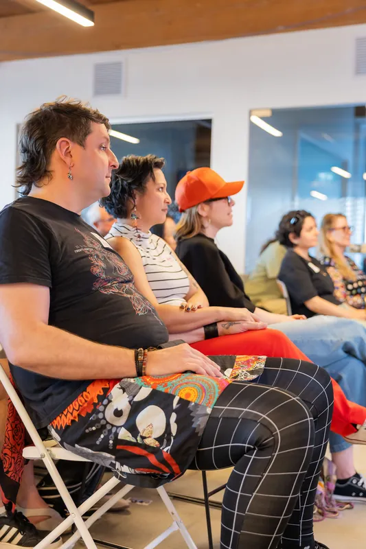 Audience closeups, reactions, and applause during the demo segment, photo 111.