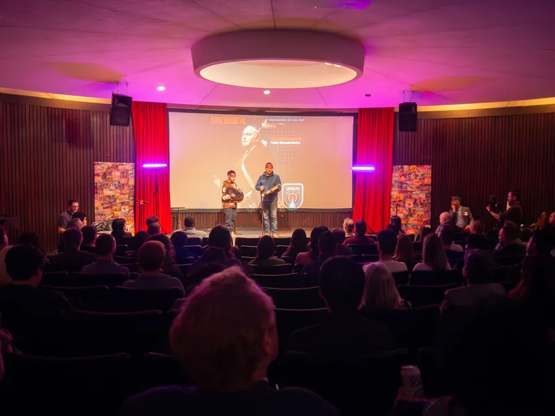 Vancouver AI Meetup — March 2025 — photo by Michelle Diamond and Aaron Hockenstein