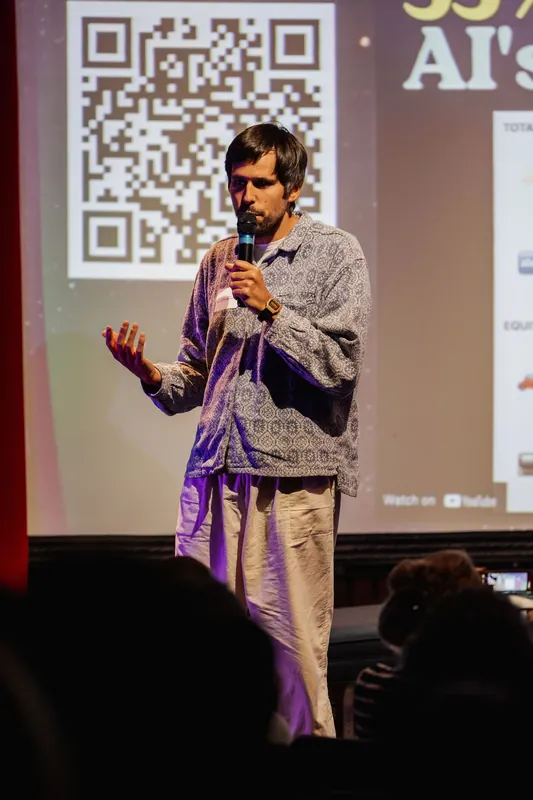 Vancouver AI Meetup - November 2025 — photo by Michelle Diamond