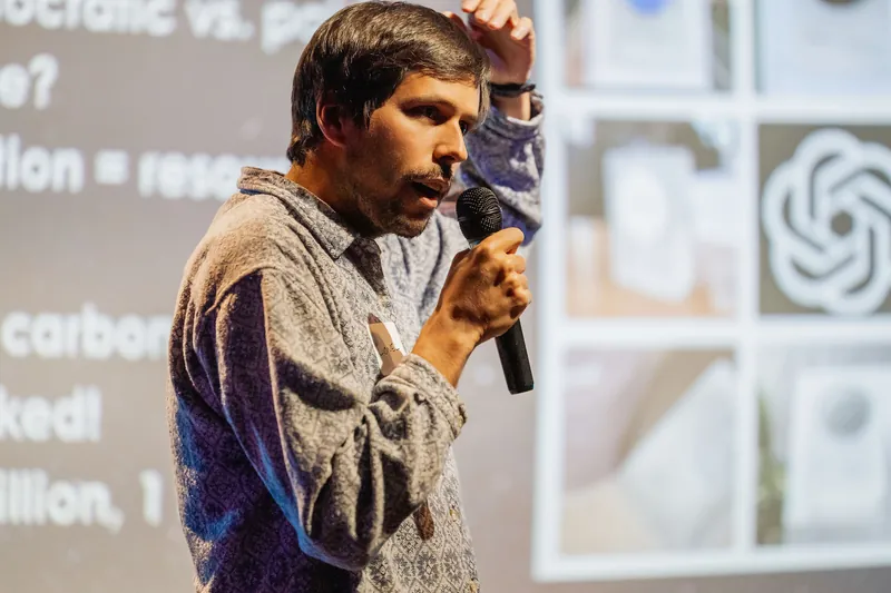 Vancouver AI Meetup - November 2025 — photo by Michelle Diamond